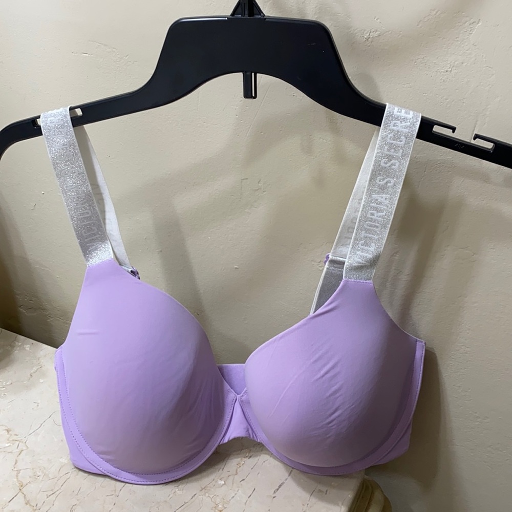 Victoria’s Secret bra